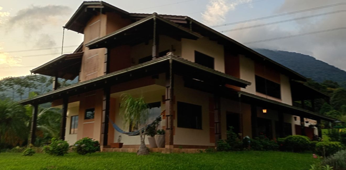Internação para Alcoólatra em Araquari SC: Como Buscar Tratamento e Reconstruir a Vida